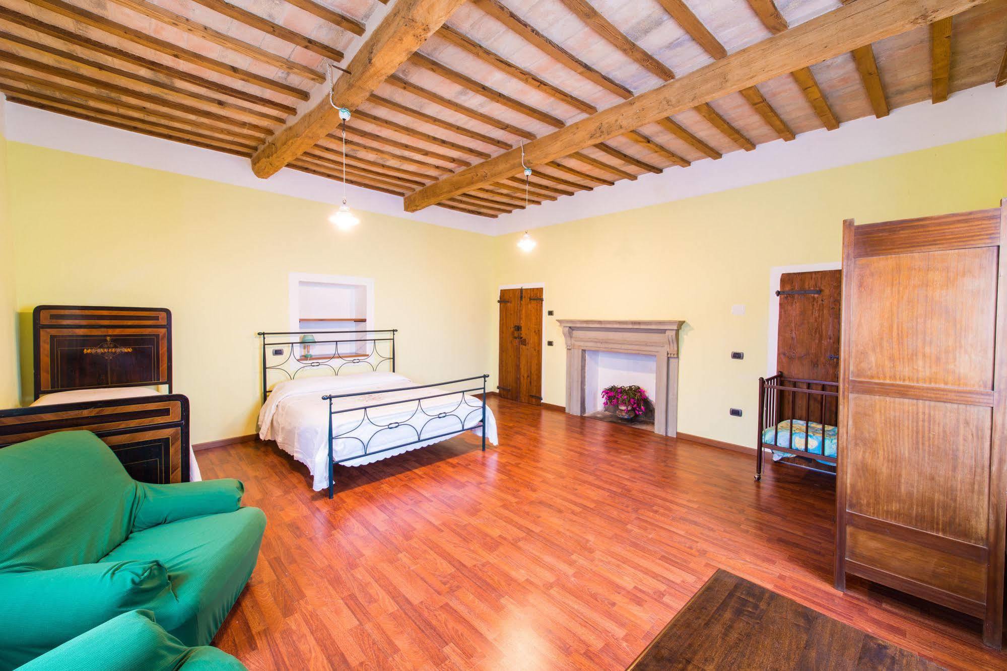Villa Degli Orti Acqualagna Buitenkant foto
